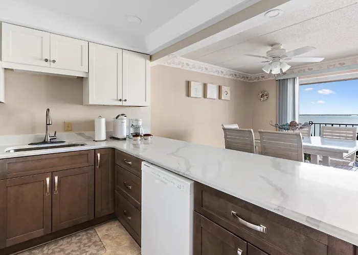 Holiday home Breathtaking Bayfront Escape In Ocean - Steps To Beach, Pool, & Attractions Ocean City